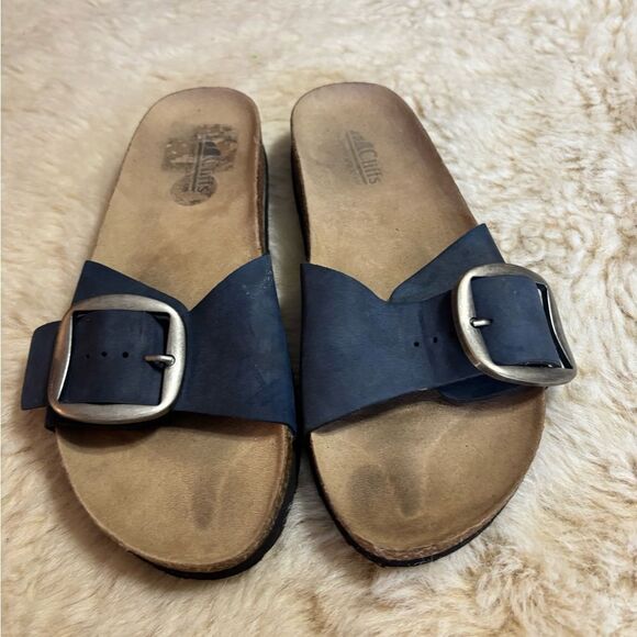 Cliffs by WHITE MOUNTAIN Blue Sandals with Buckle and Comfort Footbed - Picture 2 of 6